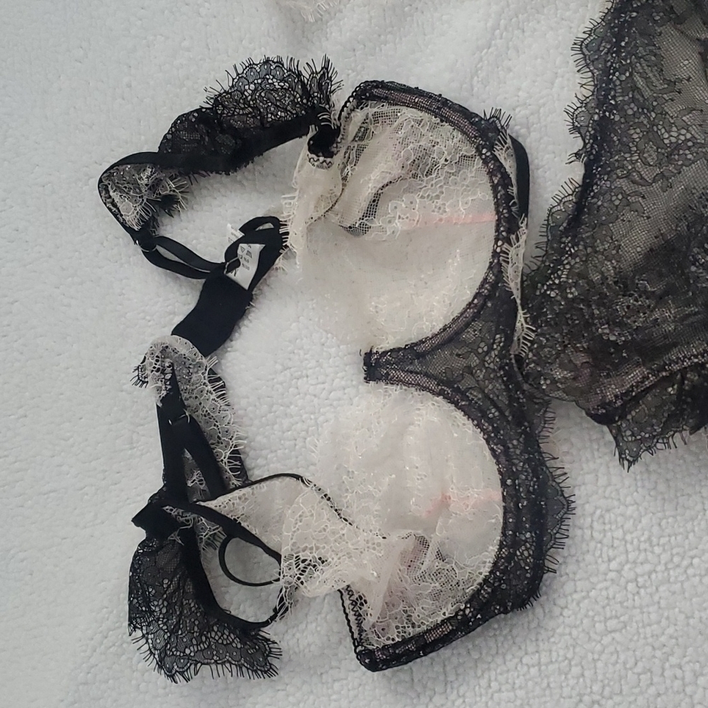 Matching bra and panties set